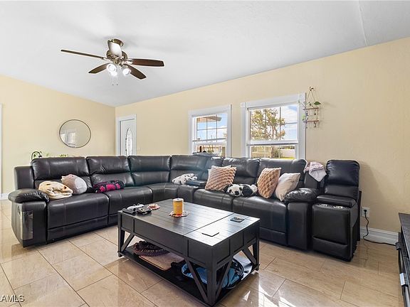 4th image of 509 SW 25th Ln
