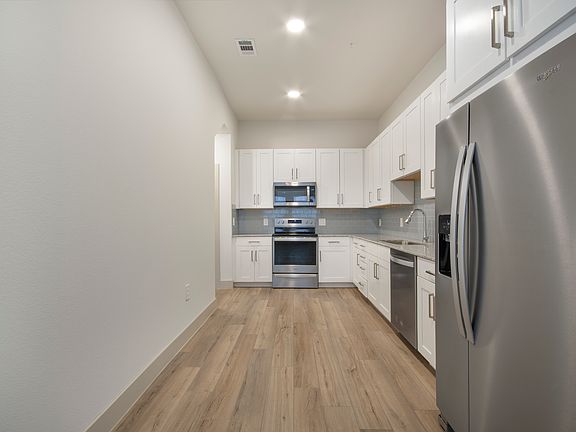 5th image of 4545 W Spring Creek Pkwy
