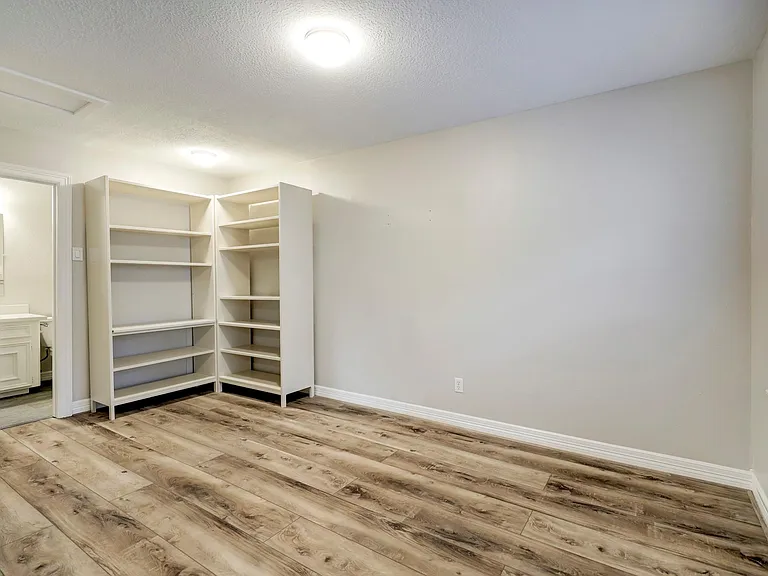 4120 University Blvd — Photo 28