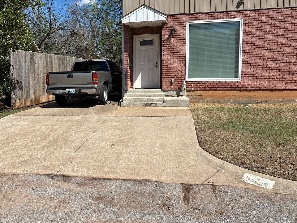 1st image of 6715-6179 NW 37th St