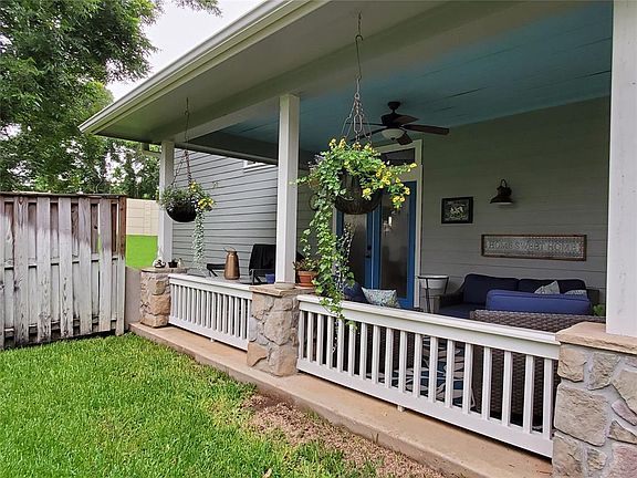 4th image of 3519 Marion Ct