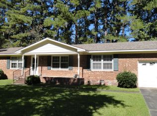 101 Cambridge Ct, Havelock, NC 28532