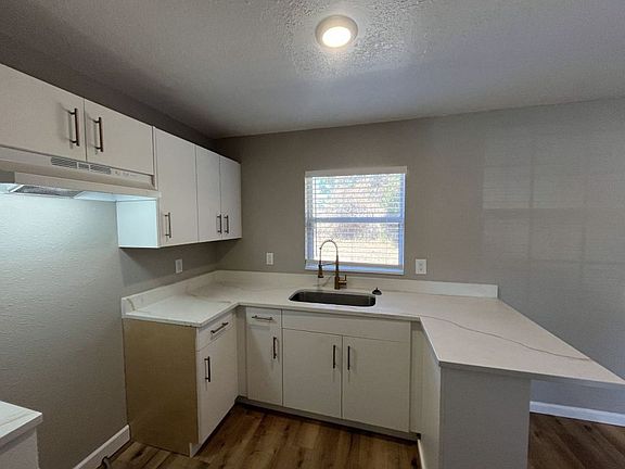 5th image of 4809 Okeefe St