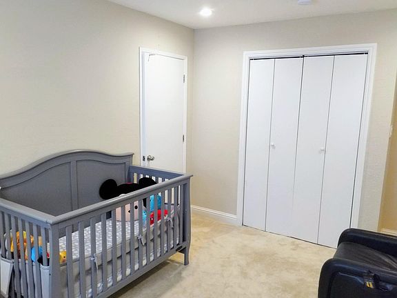 5th image of 200 Allen Dr