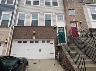 504 Downswing Rd, Pikesville, MD 21208