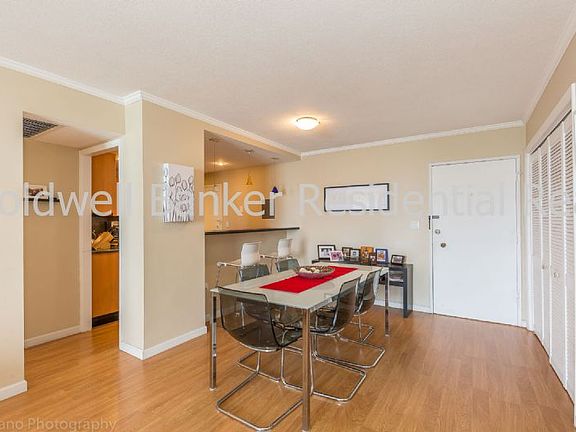 5th image of 5555 Collins Ave APT 4G