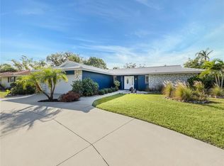 3342 Pembrook Dr, Sarasota, FL 34239