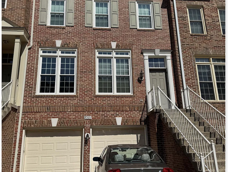 9525 Lagersfield Cir