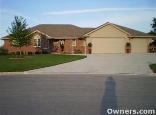 2065 Sandy Springs Rd, De Pere, WI 54115