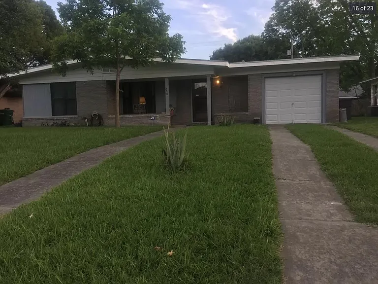 558 Artemis Dr — Photo 2
