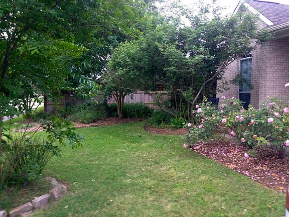 2nd image of 1221 Torchwood Dr