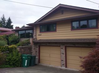 6827 39th Ave NE, Seattle, WA 98115