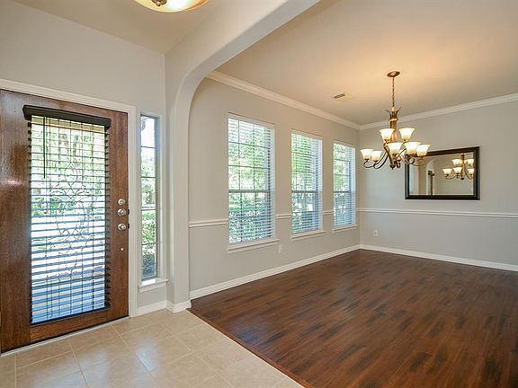 2nd image of 4122 Regal Stone Ln