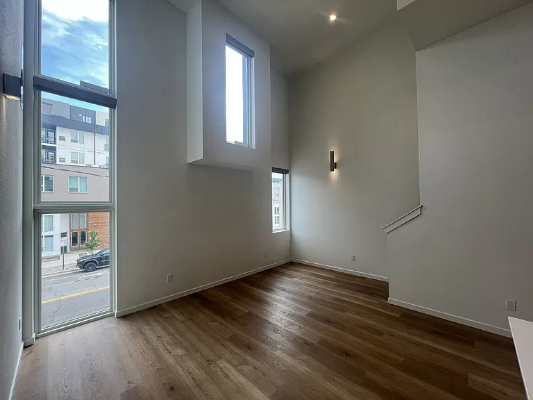 3700 N Marion St #102 — Photo 16