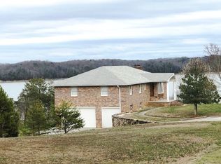 2112 White Oak Trl, Dandridge, TN 37725
