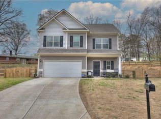 306 Legacy Ln, Calhoun, GA 30701