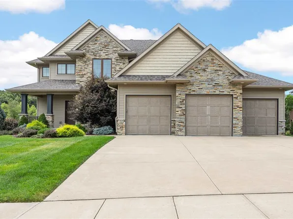 919 Camp Cardinal Rd, Iowa City, IA 52246