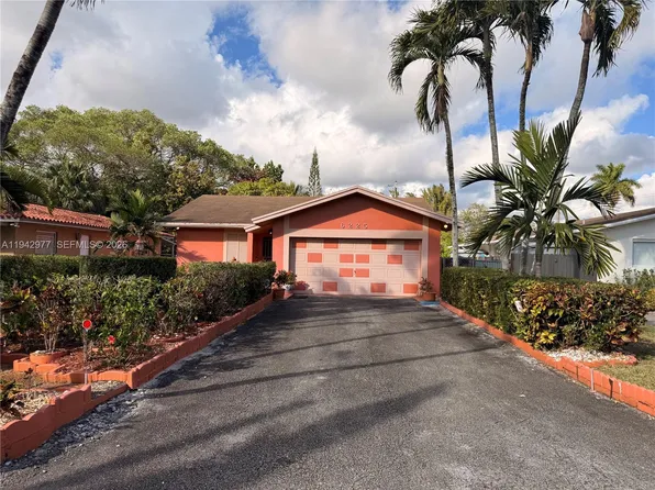6225 SW 59th St, South Miami, FL 33143