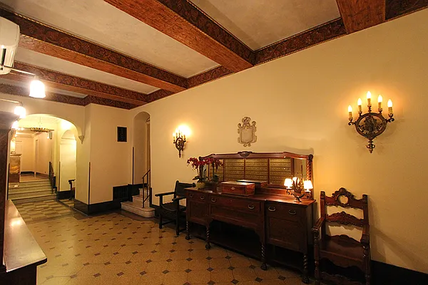 Rented by Maison International | media 32