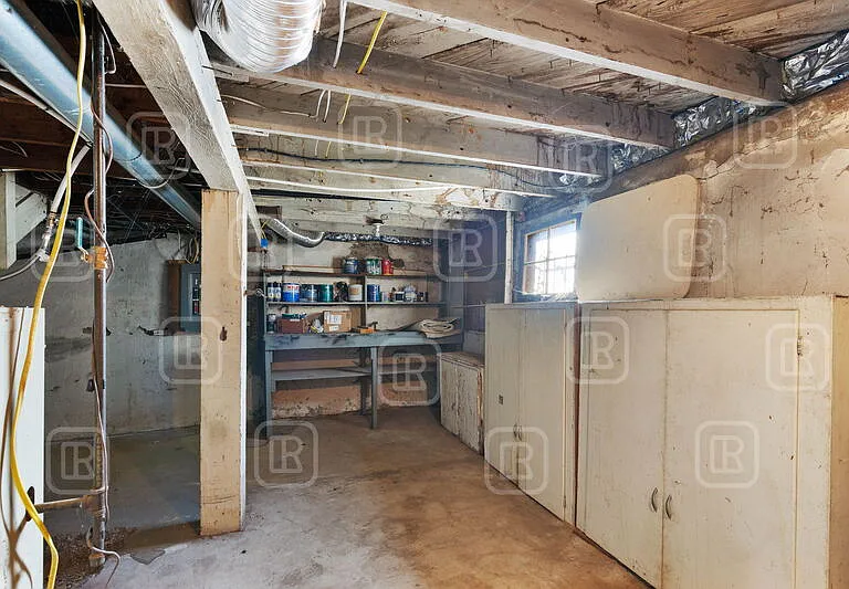 1414 N Adams St — Photo 26