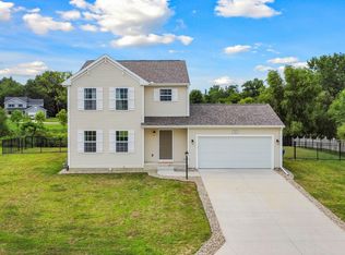 208 Potato Creek Dr, North Liberty, IN 46554