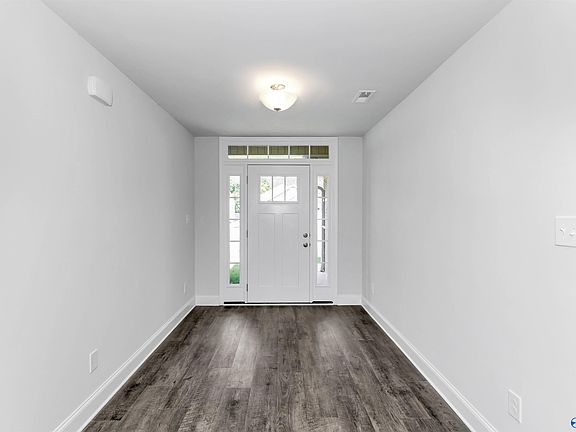 4th image of 6136 Feather Way SE
