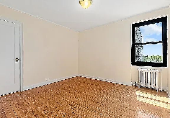 4th image of 2728 Henry Hudson Pkwy Unit A83
