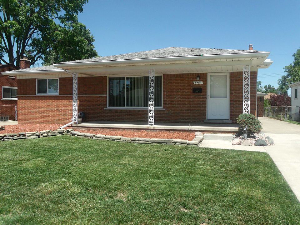 1st image of 8467 Darlene St