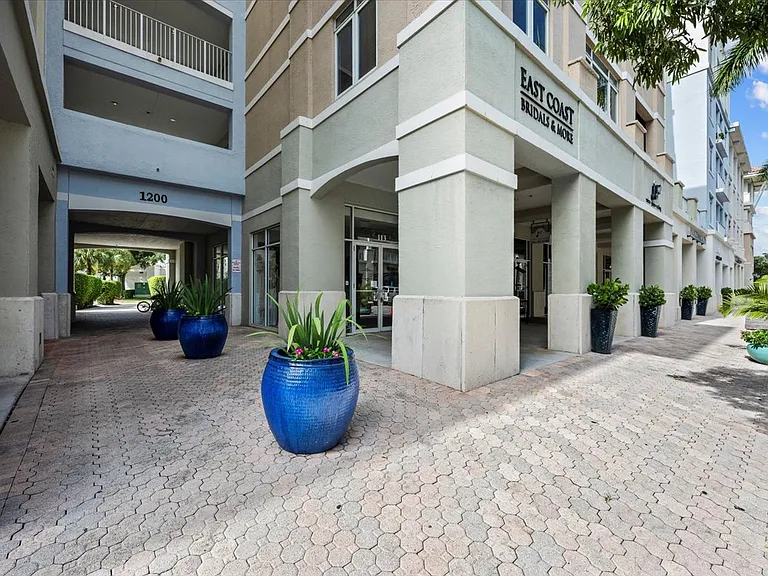 1200 Town Center Dr #207 — Photo 24
