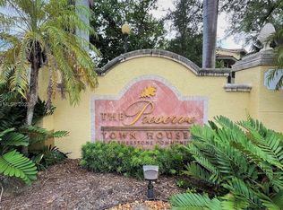 8900 NE 8th Ave UNIT 1107, Miami, FL 33138