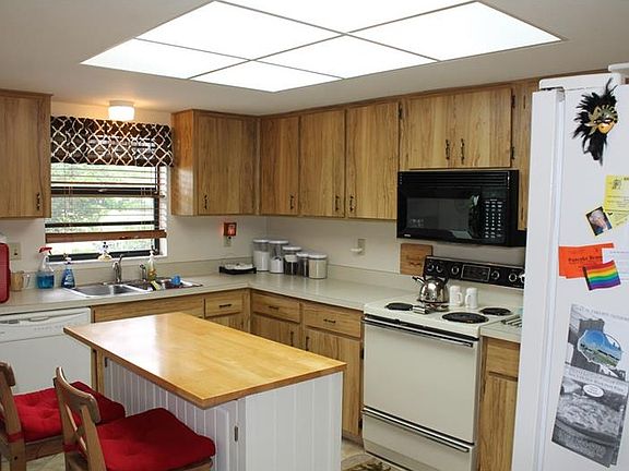 5th image of 2503 Lancaster Dr #L1055