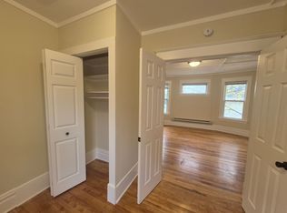 New!! Main Level 2 Bedroom in St Paul Duplex!!, Saint Paul, MN 55130