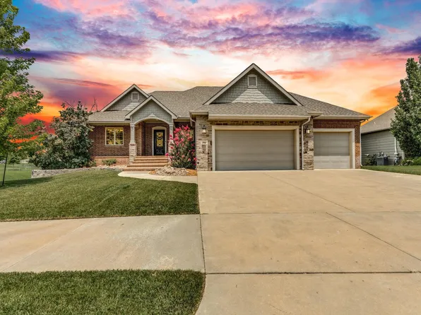 904 E Waterview Dr, Andover, KS 67002