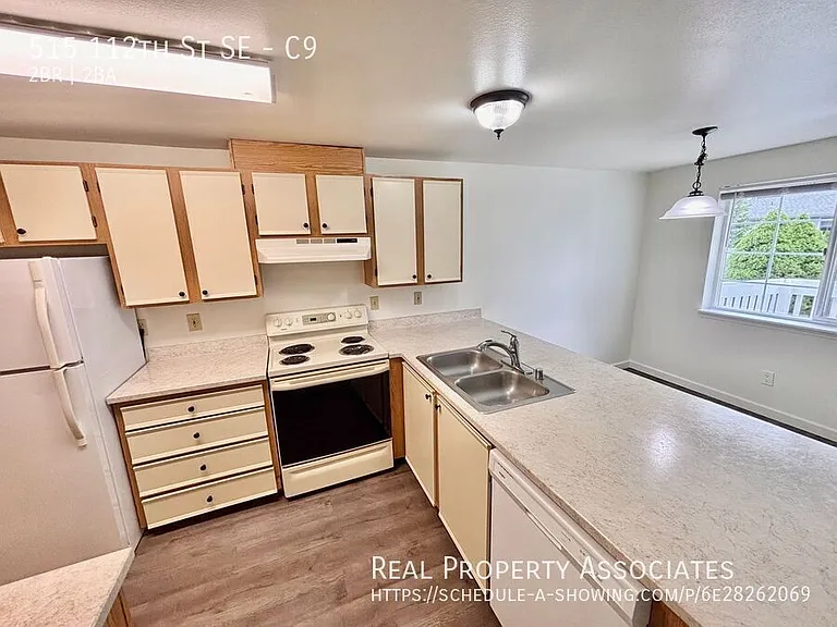 North Creek — Photo 15