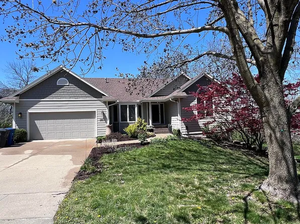 2801 Virginia Pl, Des Moines, IA 50321