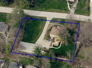 8357 Richland Dr, Cincinnati, OH 45255