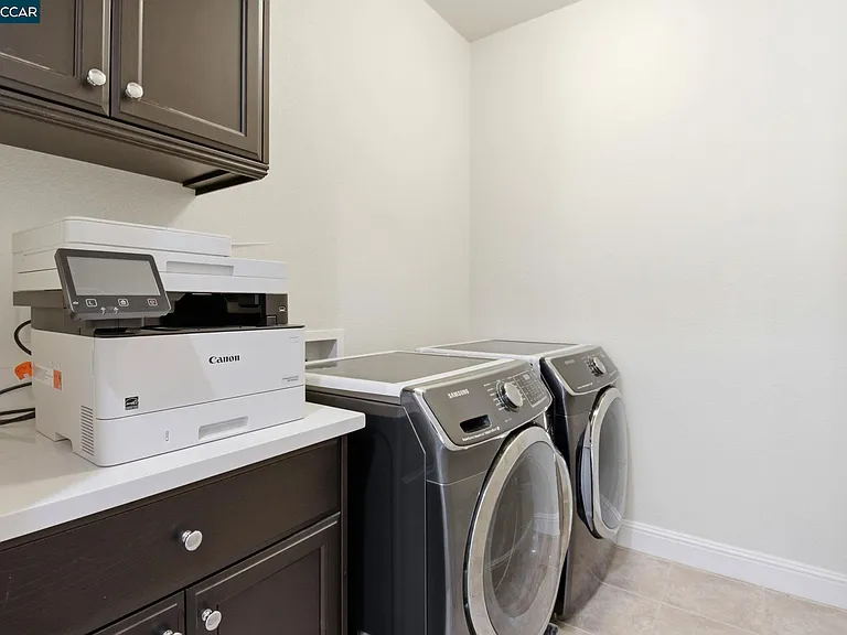1365 Bayberry View Ln — Photo 33