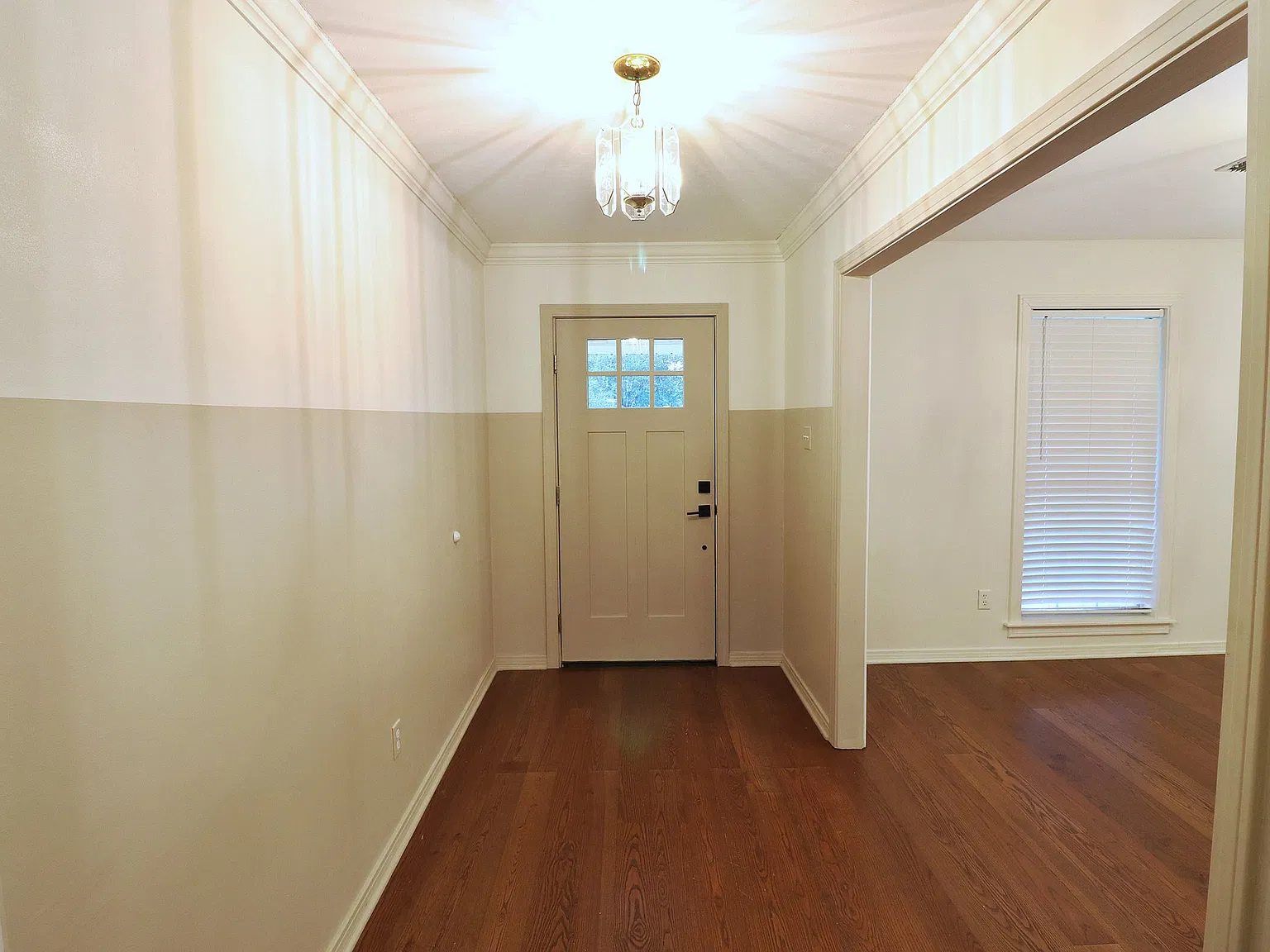 Parkwood Blvd. — Photo 3