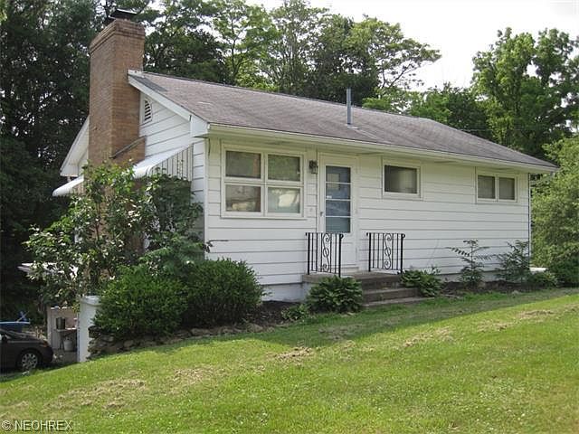 1st image of 103 Gaylord St