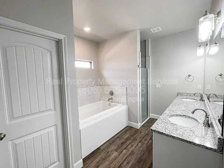 6926 17th St — Photo 11