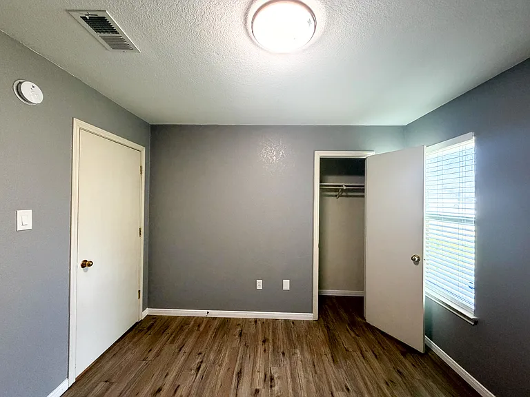 2203 Indian Trl #A — Photo 18