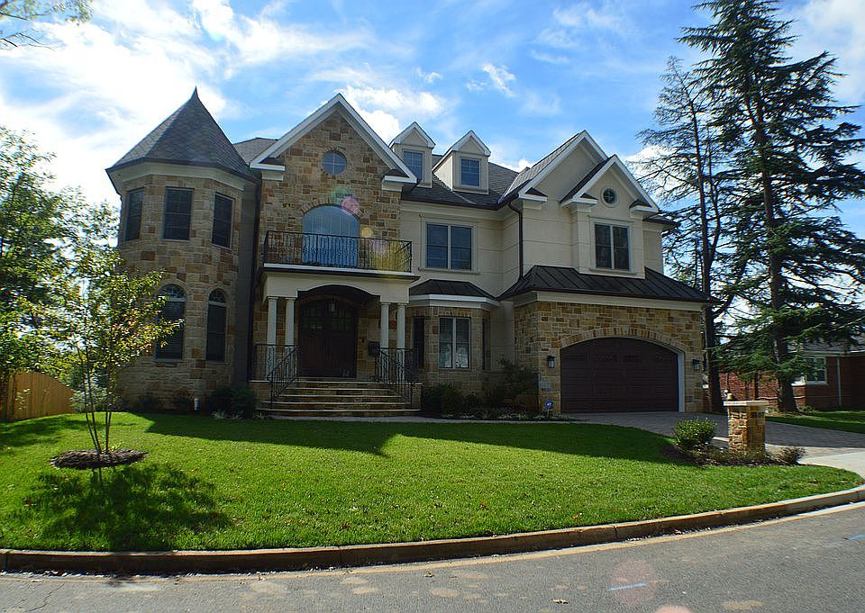 2nd image of 6507 Chesterfield Ave