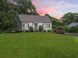 61 Northfield Rd, Millington, NJ 07946