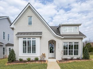 1555 Little Sorrel Rd, Hixson, TN 37343