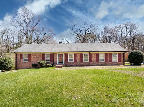 1447 Little Rock Rd, Charlotte, NC 28214