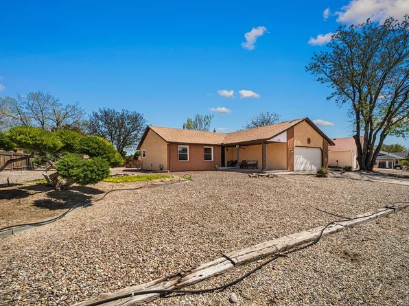 120 S Golfview Dr, Pueblo West, CO 81007