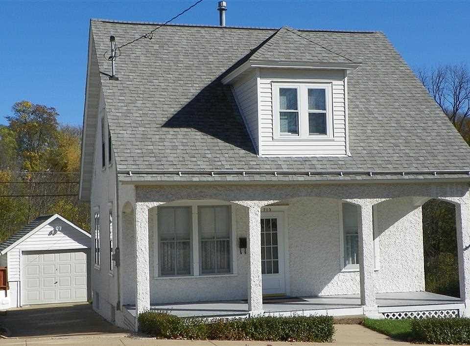 1st image of 713 N Franklin
