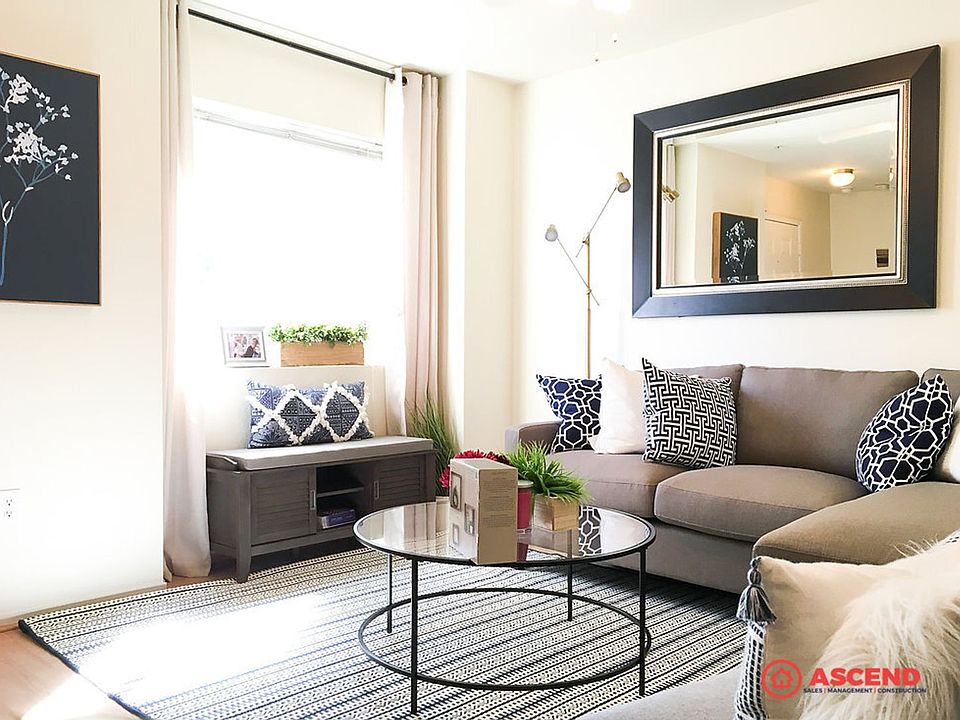 1st image of 600 Hosking Ave #83