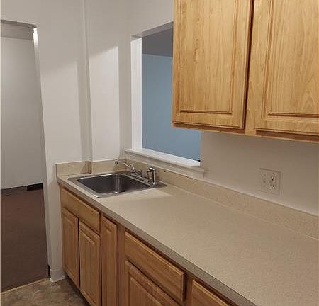 2nd image of 25 Brooks Ave #14