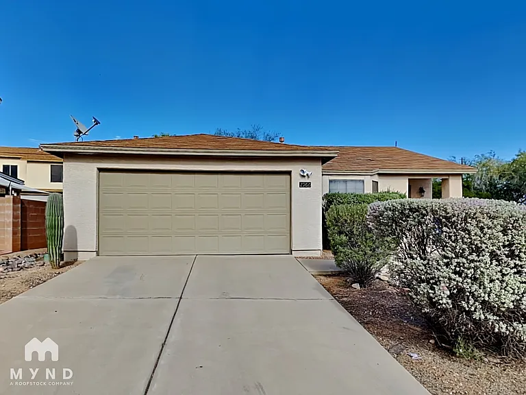 2966 W Country Meadow Dr — Photo 1